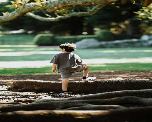 <b>试管婴儿查血几天能测怀孕？试管婴儿查血多少正常？</b>